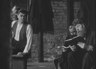 上帝不再相信我们剧照的剧照