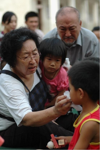 大爱无言剧照的剧照