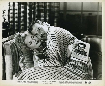 香染石榴裙剧照的剧照