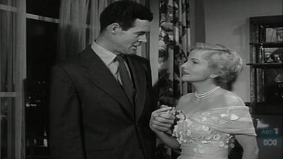 香染石榴裙剧照的剧照