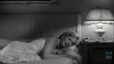 香染石榴裙剧照的剧照