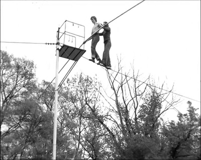 走钢丝的人剧照的剧照