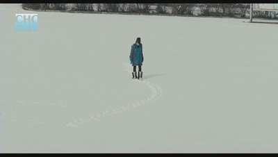 跟踪孔令学剧照的剧照