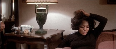 难补情天恨剧照的剧照