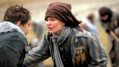 穿梭集中营剧照的剧照