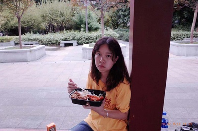 相逢何必曾相识剧照的剧照