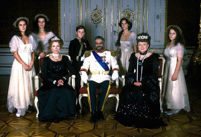 安娜之谜剧照的剧照