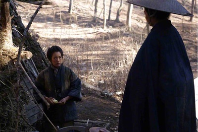 密使和看守人剧照的剧照