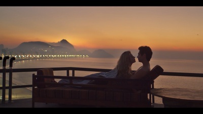 因爱富有剧照的剧照