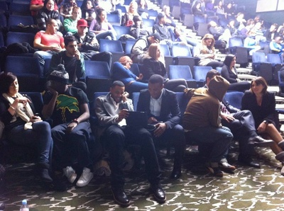 恶魔永生剧照的剧照