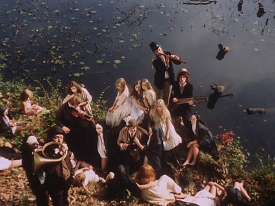 瓦莱莉和她的奇迹一周剧照的剧照