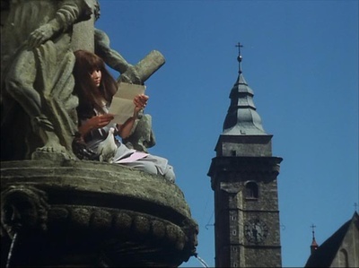 瓦莱莉和她的奇迹一周剧照的剧照