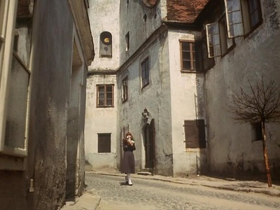 瓦莱莉和她的奇迹一周剧照的剧照