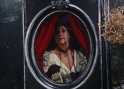 瓦莱莉和她的奇迹一周剧照的剧照