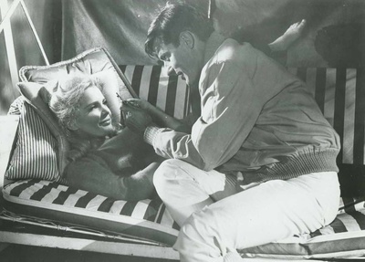 聪明笨伯小娇娃剧照的剧照