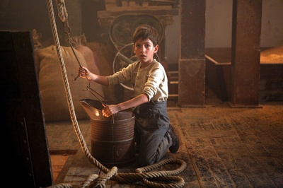 第一个人剧照的剧照