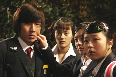 无赖老师剧照的剧照