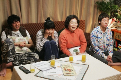 甜蜜的谎言剧照的剧照