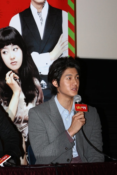 甜蜜的谎言剧照的剧照