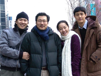 剧场前剧照的剧照