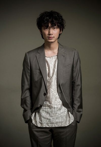 只在那里发光剧照的剧照