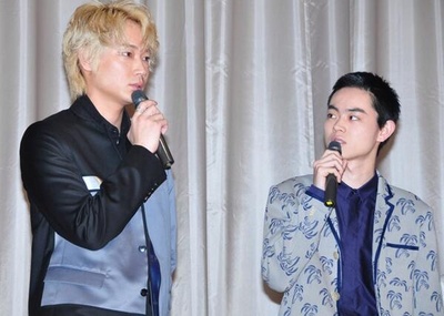 只在那里发光剧照的剧照