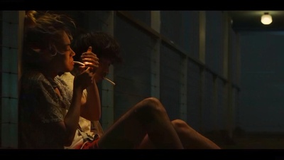 只在那里发光剧照的剧照