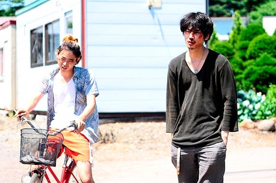 只在那里发光剧照的剧照