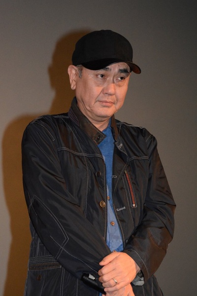 群青色大道剧照的剧照