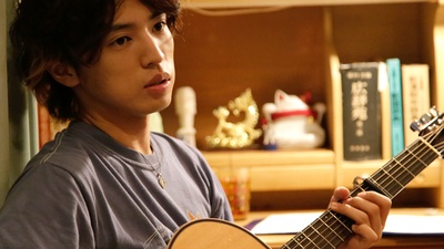 群青色大道剧照的剧照