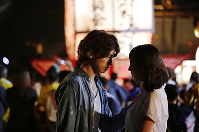 群青色大道剧照的剧照