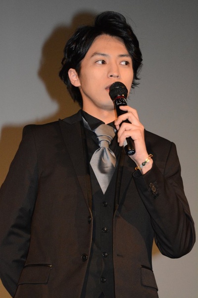 群青色大道剧照的剧照