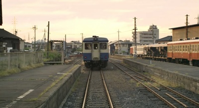 婚前特急剧照的剧照