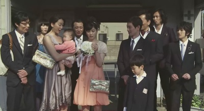 婚前特急剧照的剧照