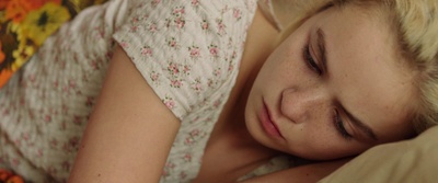 白人女孩剧照的剧照