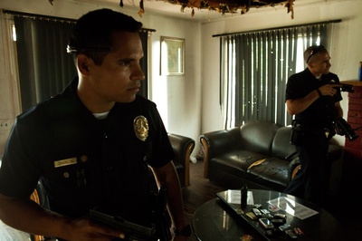 警戒结束剧照的剧照