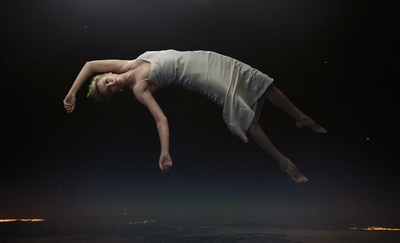 腾空而起剧照的剧照