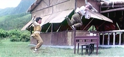 甩牙老虎剧照的剧照