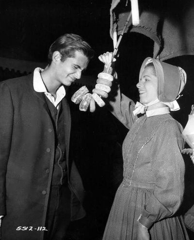 四海一家剧照的剧照