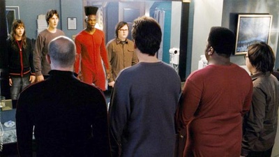 热浴盆时光机剧照的剧照