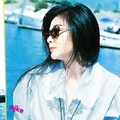 夏日情未了剧照的剧照