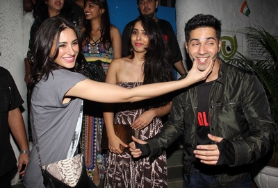 我是你的英雄剧照的剧照