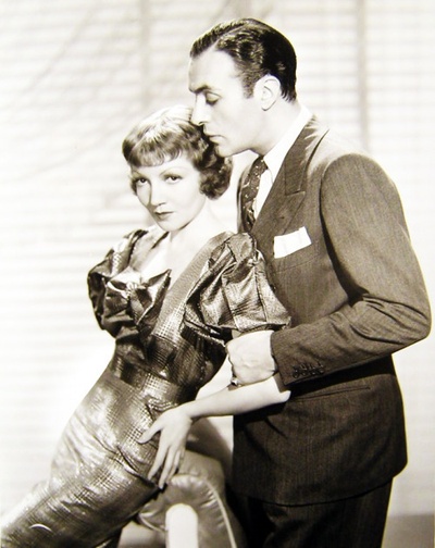 私密情话儿剧照的剧照