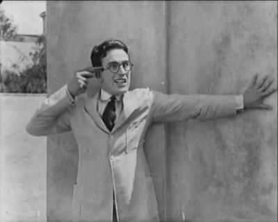 鬼鬼祟祟剧照的剧照