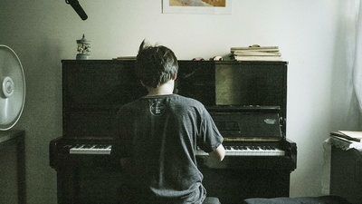 钢琴之神剧照的剧照