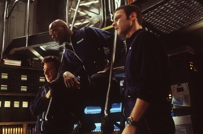 深海圆疑剧照的剧照