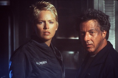 深海圆疑剧照的剧照