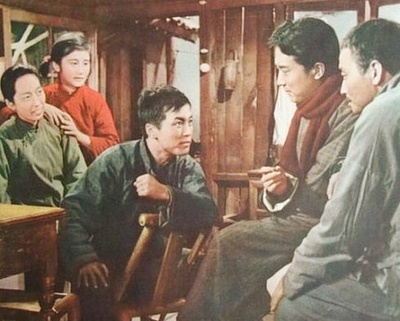 革命家庭剧照的剧照