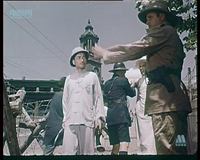 革命家庭剧照的剧照