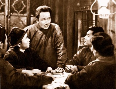 革命家庭剧照的剧照